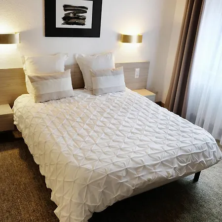 ベッド・アンド・ブレックファスト シャンブル ドート フランソワ ブレジー サン・ティポリット